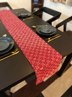 Christmas Table Runner – Festive Dining Table Decoration for Holiday Parties & Home Décor